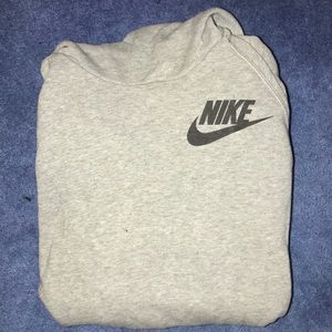 ✨ Nike loose fit hoodie ✨